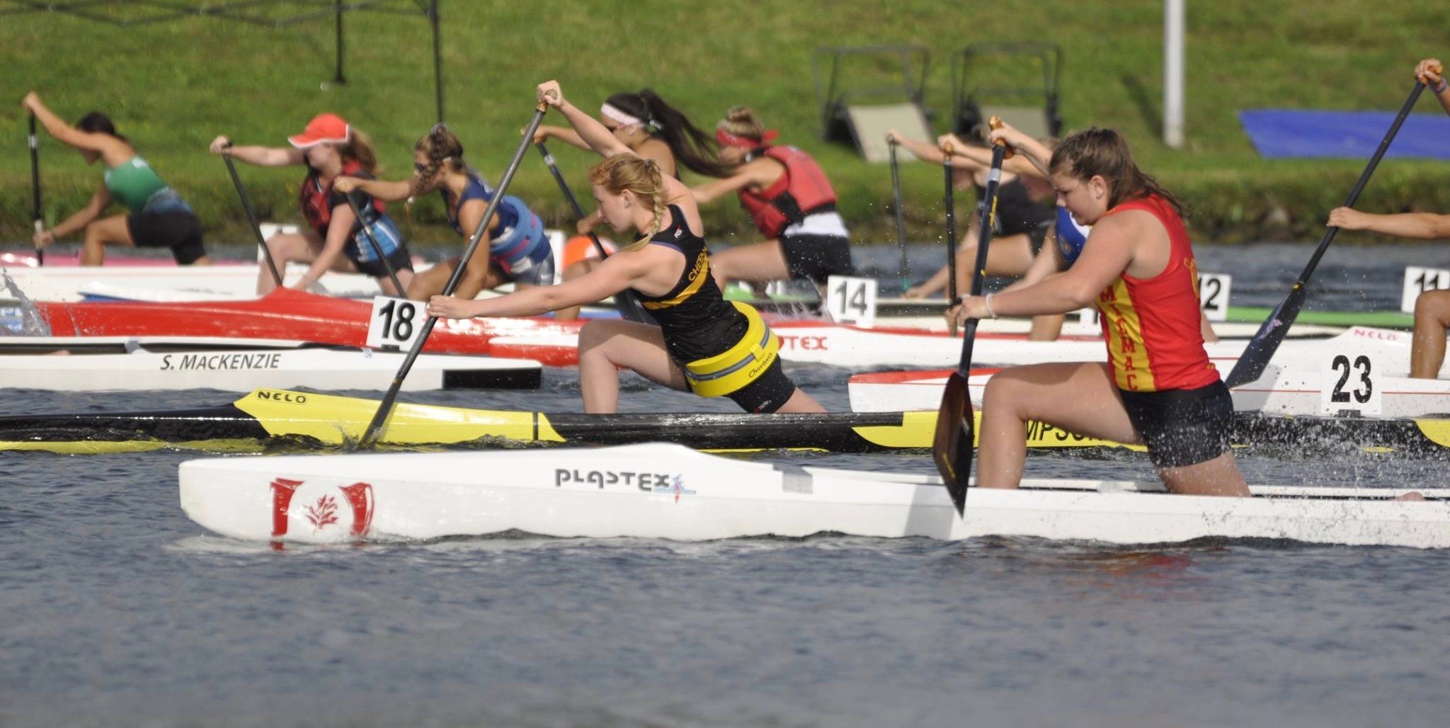 Спринт канада. Лукбук Canoe 2022. Kayaking Sprint перевод.